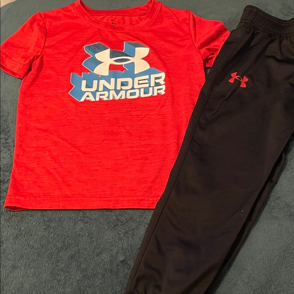 Under Armour Bundle - Picture 2 of 8